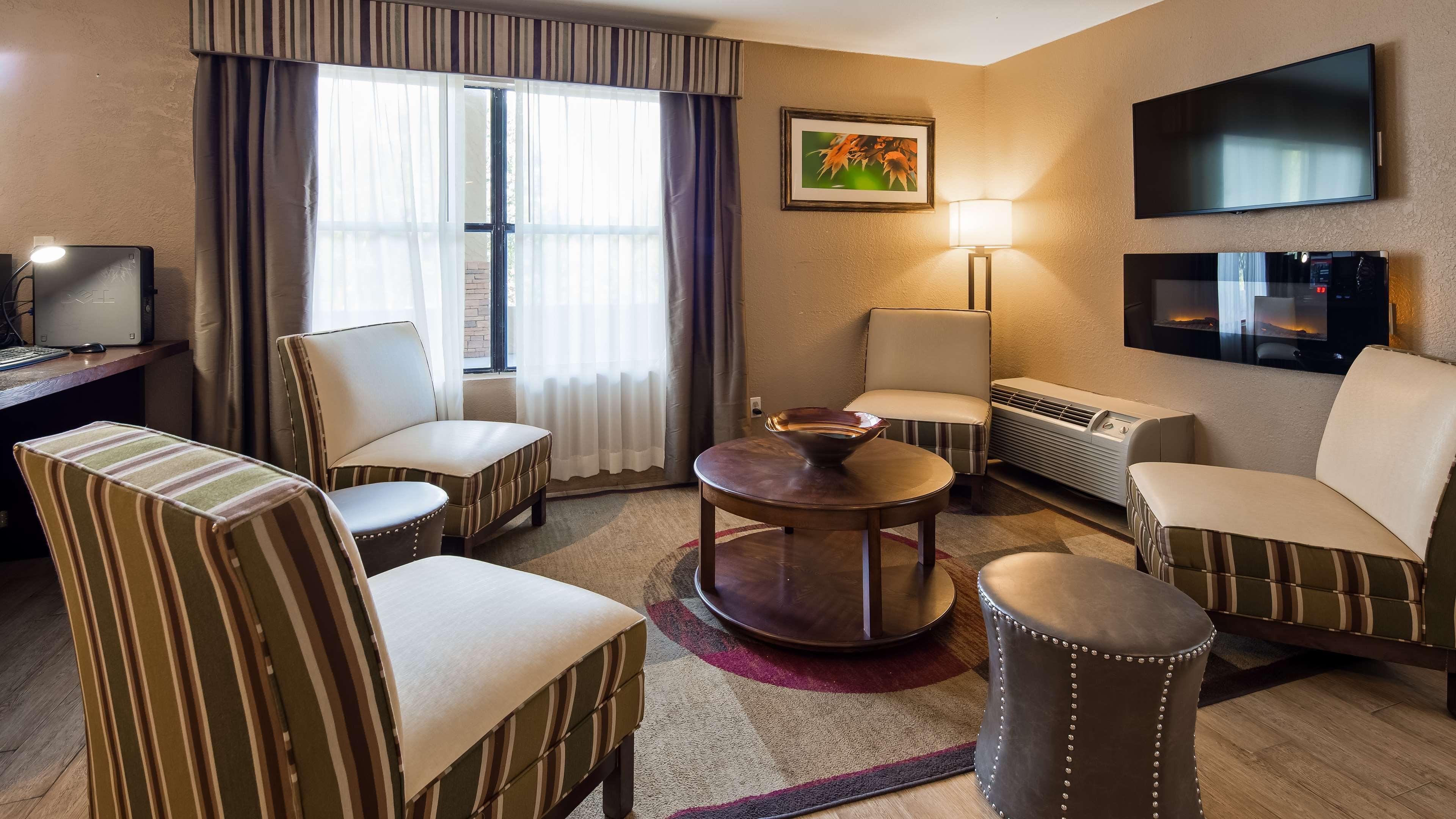 Best Western Pine Springs Inn Ruidoso Downs Luaran gambar